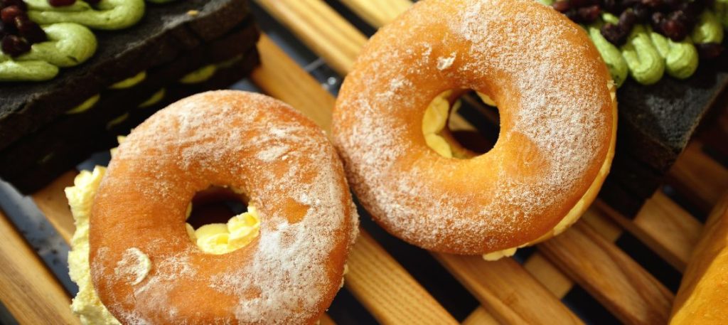 Donuts Recheados com Creme