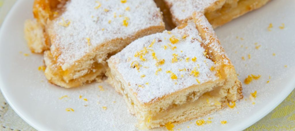 Torta de Limão com Recheio de Leite Condensado