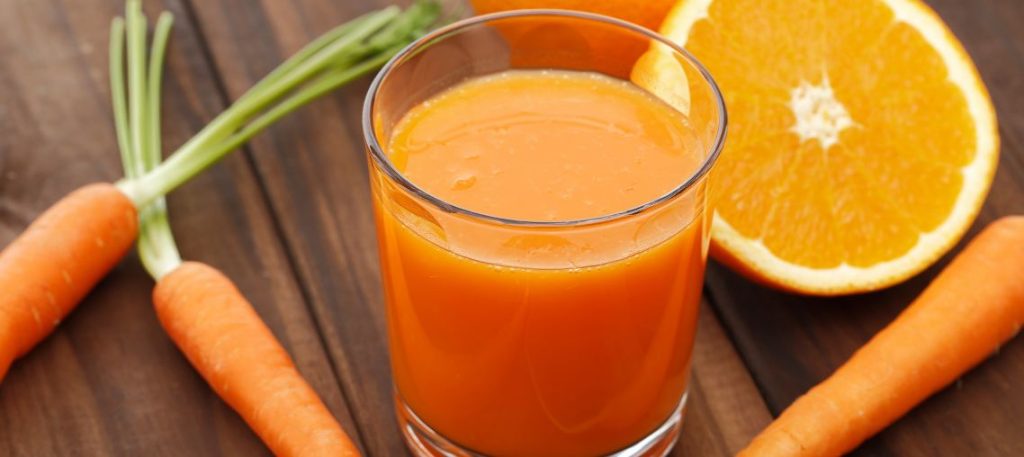 Suco Detox de Cenoura com Laranja