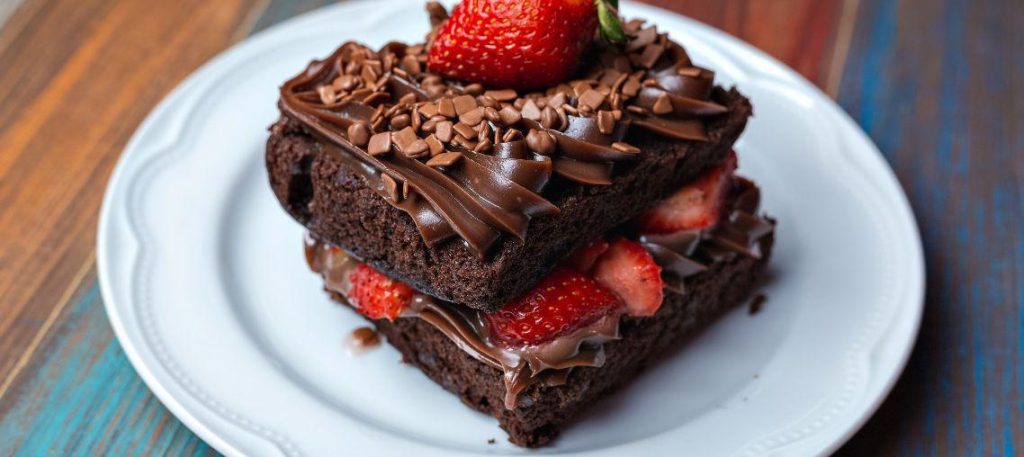 Brownie com morango