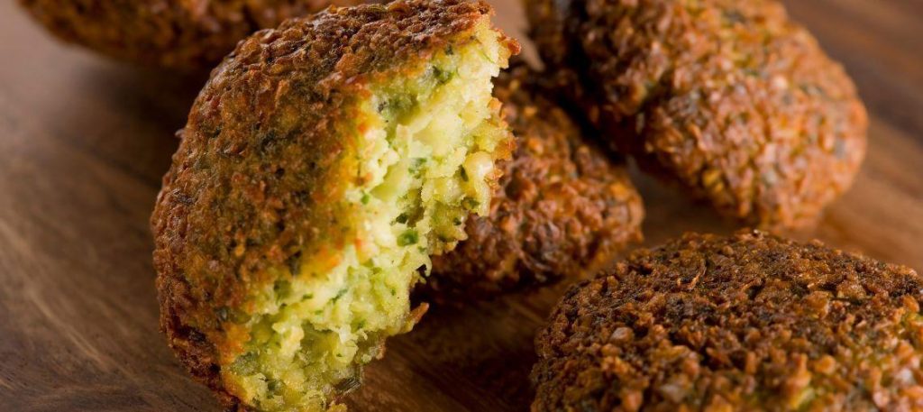Mini hambúrgueres de grão-de-bico (falafel de forno)