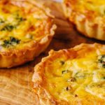 Mini quiches de alho-poró