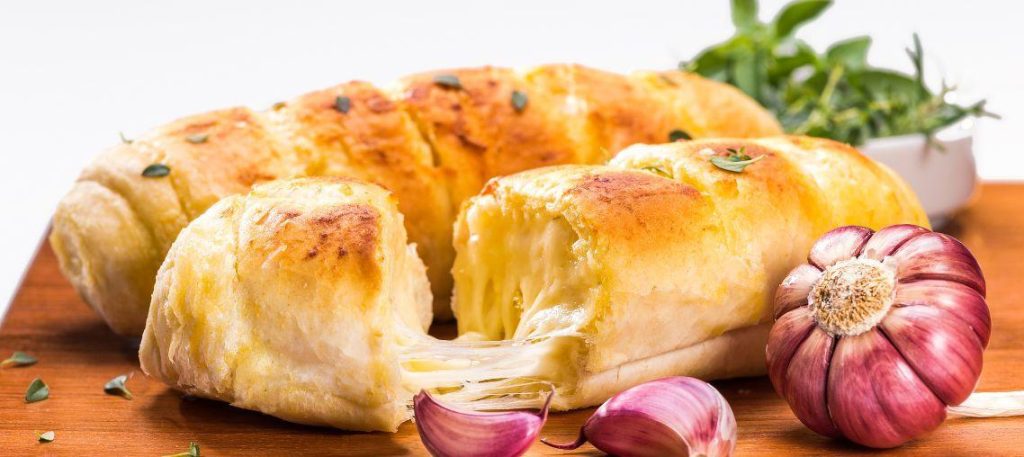 Pão de alho recheado
