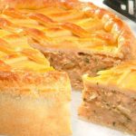 Torta de frango com requeijão e massa podre
