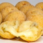 Bolinha de queijo