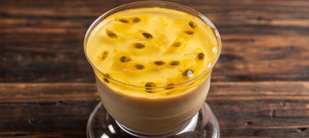 Mousse de maracujá rápido