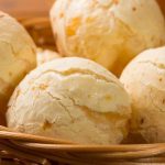 Pão de queijo tradicional