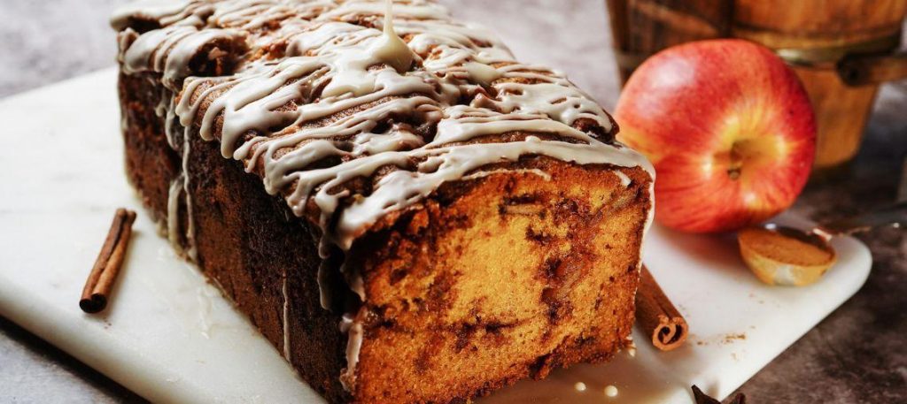 Bolo de maçã com canela