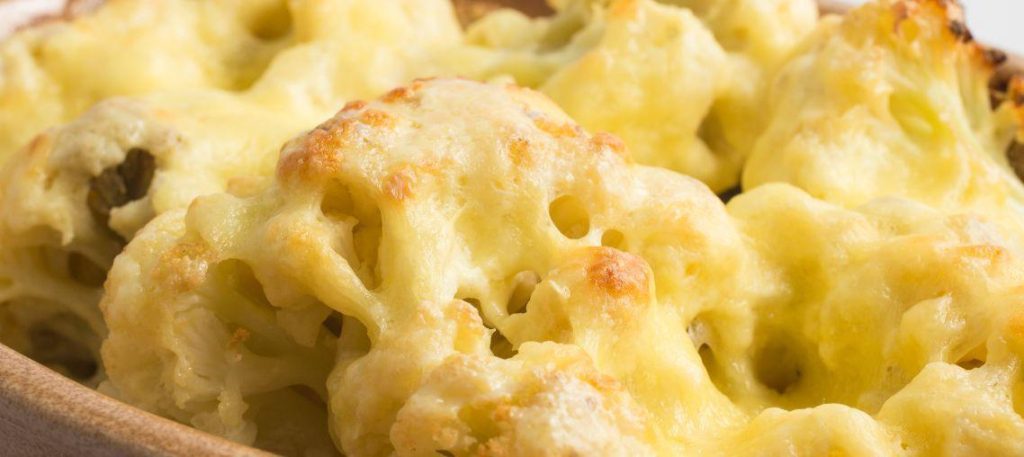 Couve-flor gratinada com queijo