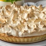Torta de limão com merengue