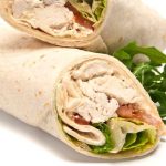 Wrap integral com frango desfiado