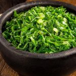 couve refogada na manteiga e alho