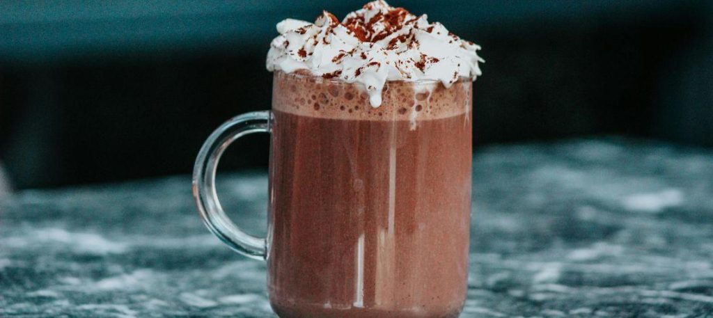 Café gelado com chantilly