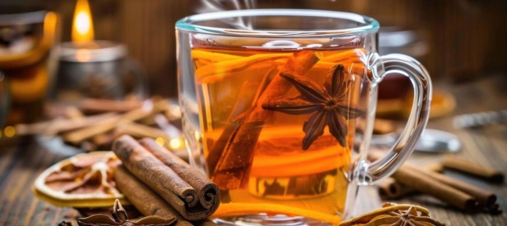 Chá gelado de maçã e canela