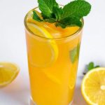 Limonada com hortelã