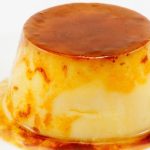 Pudim de pão com caramelo