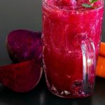 Suco detox de beterraba e cenoura
