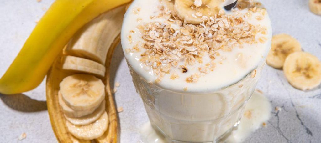 Vitamina de banana com aveia