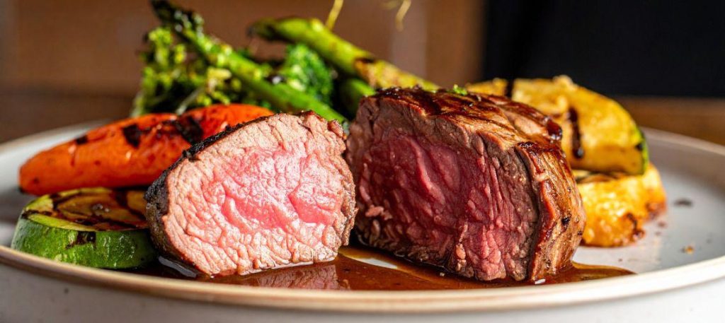 Filé mignon ao molho madeira