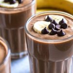 Mousse de cacau com banana e abacate