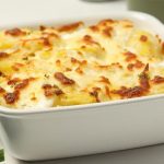 Batata gratinada com creme de cebola
