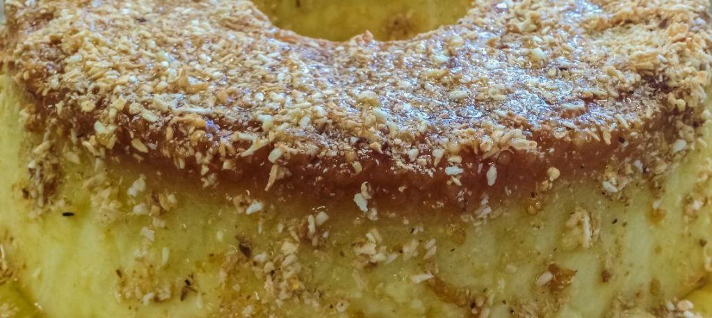Bolo de tapioca granulada