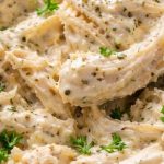 Frango desfiado com creme de ricota