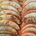 Maçã assada com canela