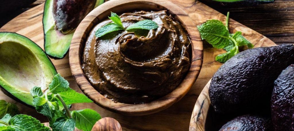 Mousse de abacate com cacau