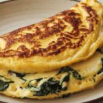 Omelete de claras com espinafre