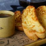 Pão na chapa com manteiga