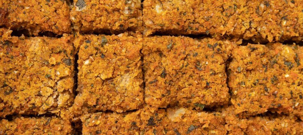 Quibe de abóbora com recheio de ricota