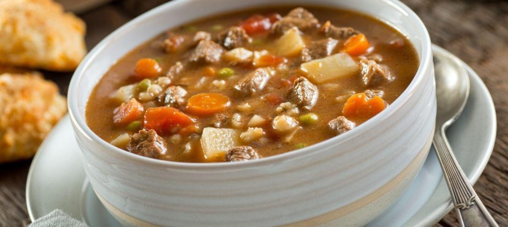 Sopa de legumes com carne