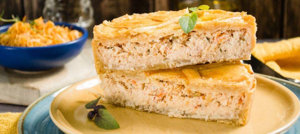 Torta de frango com requeijão