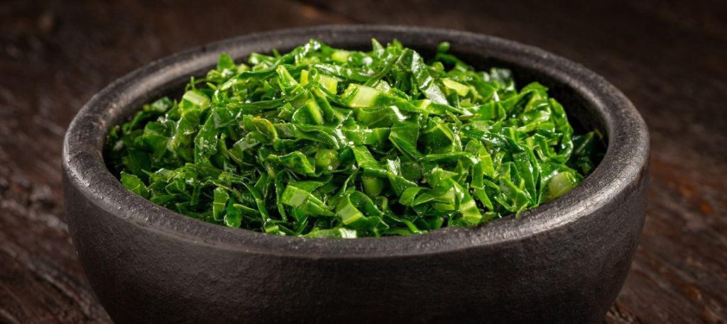 Couve refogada com alho