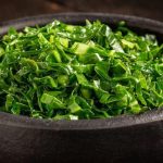 Couve refogada com alho