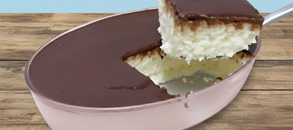 Gelado de coco com chocolate