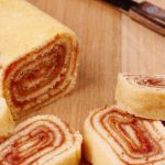 Rocambole de goiabada com massa de pão de ló