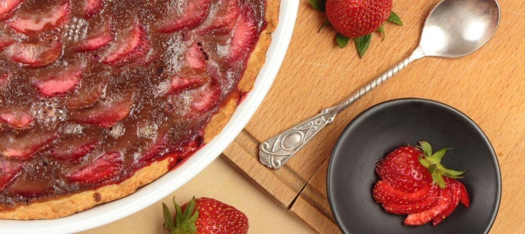 Torta de chocolate com morango