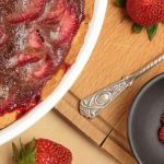 Torta de chocolate com morango