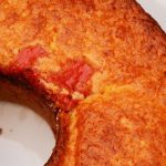 Bolo de fubá com erva-doce