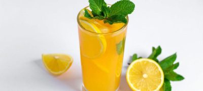 Limonada com hortelã