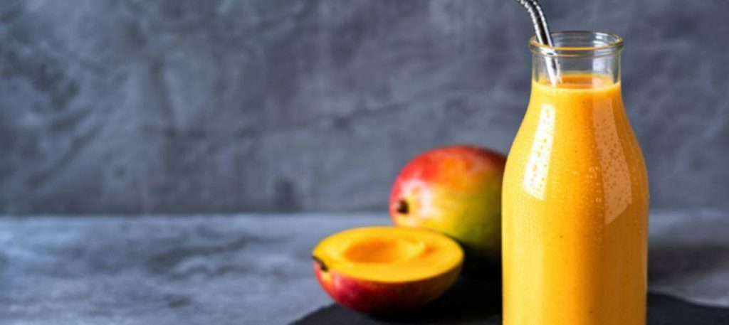 Vitamina de manga com leite de coco