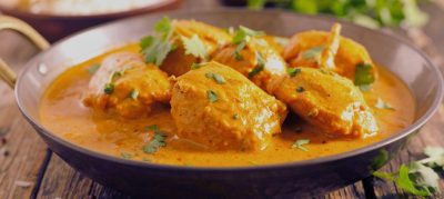 Galinha caipira ao molho pardo