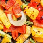 Legumes refogados com manteiga e alho