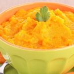 Purê de cenoura com creme de leite