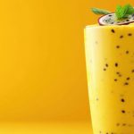 Suco de maracujá com hortelã