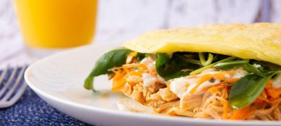 Crepioca com frango e tomate seco