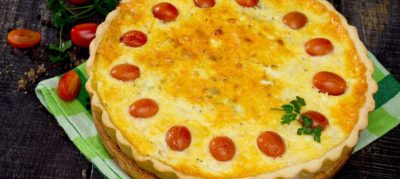 Torta de frango com massa podre